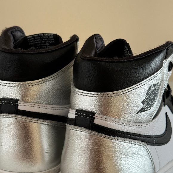 Air Jordan 1 Retro Silver Toe sz 9 men’s - Picture 8 of 9